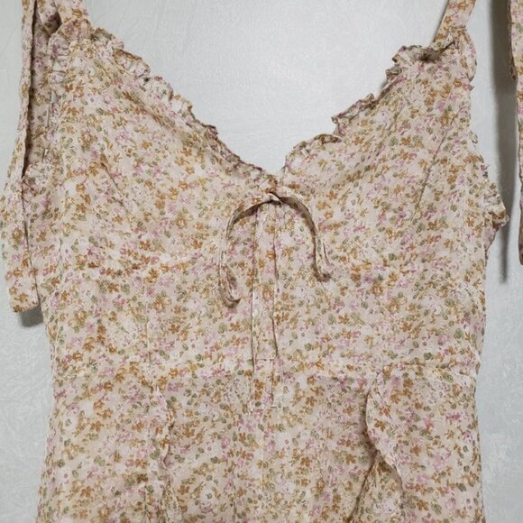 Storia - Sand Floral print Ruffle Tie Strap Romper Size‎ M - Picture 6 of 9